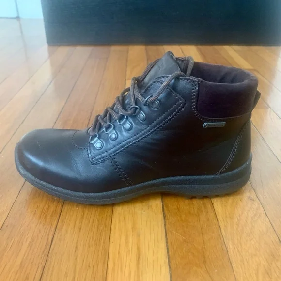 Hotter Rutland Women’s Chocolate Brown Leather & Suede Lace-Up Ankle Booties - Picture 3 of 8